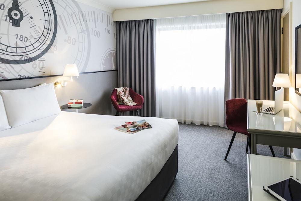 Mercure Dartford Brands Hatch Hotel & Spa Ash  Extérieur photo
